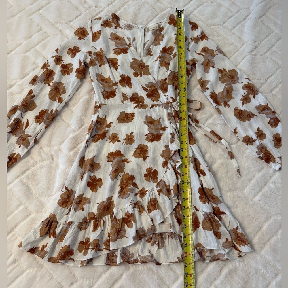 Altar'd State White and Brown Floral Long Sleeve Dress NWT - Picture 6 of 9